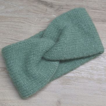 gratis oppskrift på pannebånd med flette twist